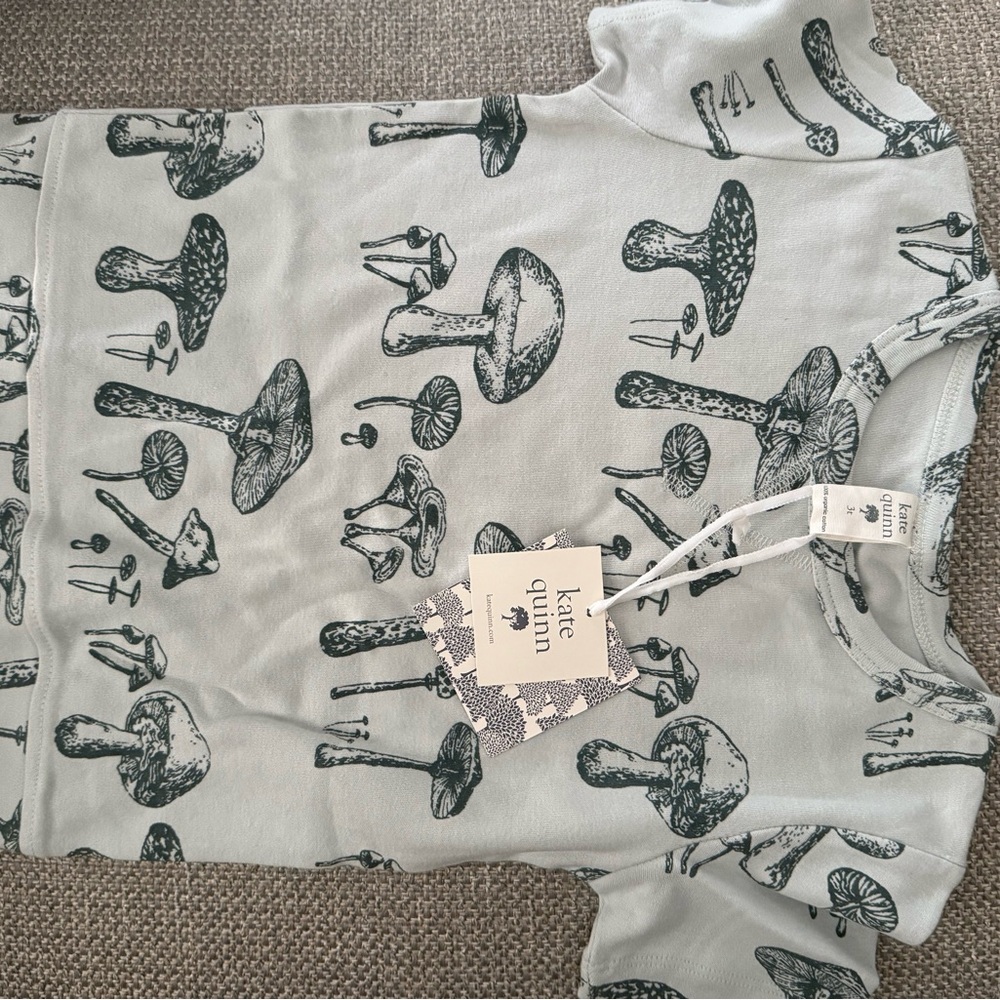 kate quinn Light Sage Green Mushroom Print Baby shirt